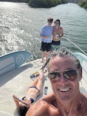 47' Azimut Motor Yacht in Playa del Carmen - Afternoon Charter