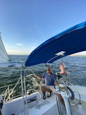 4 or 8 Hour Sails on Narragansett Bay on Seafarer Swiftsure Yacht!