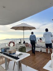 Novo catamarã luxuoso para alugar em Puerto Vallarta