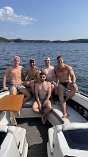 Alquiler profesional de yates de lujo en los lagos de Muskoka