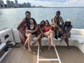 Un yacht ultime de 52 pouces à Diversey Harbor, parfait pour PlayPen !