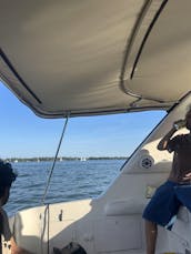 Yate de lujo para fiestas de 42 pies en Toronto