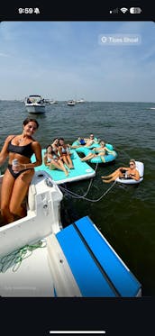 Charters privés, F-Cove, Tices Shoal, Tubing, Cruising, Sandbars, Stereo