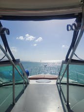 Yacht de croisière à cabine de luxe à louer