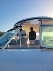 Yacht de croisière à cabine de luxe à louer