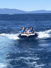 Lowe Tritoon de 23' e 150 cv em Lake Tahoe