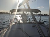 Sailing Long Island Sound with Captain Steve onboard 34ft Beneteau Oceanis 