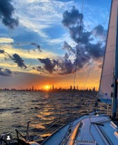 37' Luxury Sailboat with Captain in Chicago, Illinois