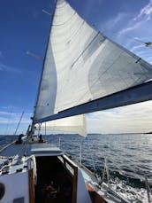 Cal 36 Sailboat Rental in Marblehead, Massachusetts