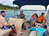 20' Sun Tracker Party Barge Rental in Canyon Lake, Texas