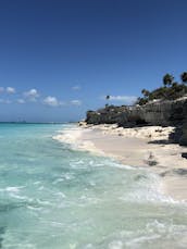 Unforgettable Boat Adventure in Caicos Islands on Hurricane Sun Deck Boat!