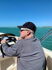 Clean, Comfortable and Reliable Bayliner Deck Boat in Clearwater Florida