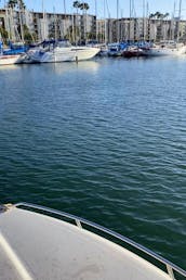 25' Chaparral Powerboat for 8 guests in Marina Del Reyi