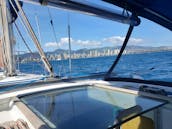 Beneteau de 42 pés, localizado em Kewalo Basin, a 2 milhas de Waikiki.