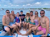 2019 Axis Surf Boat - Amazing day surfing / floating in Shady Shores, Texas