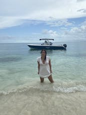 Bravo 30 ft Center Console for 12 people in Cartagena, Bolívar