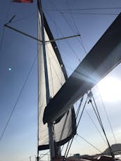 Exclusive Beneteau 39.3 Cyclades Sailing Boat in Barcelona, Cataluña