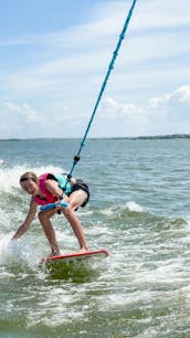 2020 Malibu Wakesetter 21’ Surf/Ski Boat Rental in Lewisville, Texas