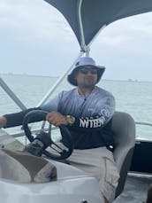 19' Bennington Pontoon Boat for Rent at South Padre Island!