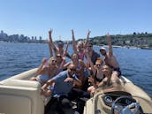 Crest 22ft Pontoon Party Boat In Seattle Area And Surrounding Lakes