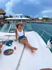 Amazing affordable SunDancer 46 ft CANCUN UP TO 17 GUESTS  FREE JETSKI seadoo on your 6 hrs rental
