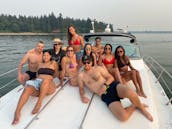 Le meilleur yacht privé de 50 pieds de sa catégorie au centre-ville de Vancouver pouvant accueillir jusqu'à 12 passagers