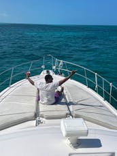 55 ft Luxury Yacht Charter for Up to 16 Guests in Cancún, Mexico