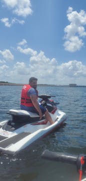 Jetski in Lake Conroe☀️🏖🌊