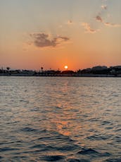 Crucero con champán al atardecer a bordo de un Jeanneau Sun Legende de 41 pies en Larnaca, Chipre