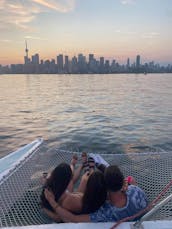 Beautiful Trimaran for 10 People in Toronto