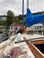 36' Catalina Sailing Yacht in Lake Union, Seattle