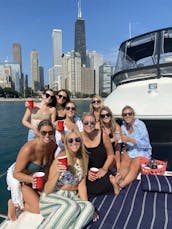 Location de yacht de luxe sur plusieurs niveaux à Chicago - Les jouets aquatiques sont inclus ! (M)