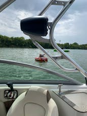 Chapparal 8 person boat with Captain in Rockwall