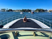 LUXURIOUS Sea Ray Sundancer 60 foot Yacht ***VIP***