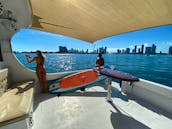 32' Regal Gorgeous Boat in Miami!