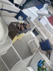 Beautiful Chaparral 35ft Cruiser for rent in Washington, D.C.