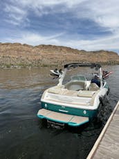 2023 Mastercraft XT 24 with captain Mike