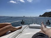 Private 33ft Sea Ray Cruise in Cabo San Lucas