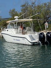 32' Boston Whaler Conquest with large cabin & AC, in lower Florida Keys