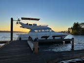 UW Husky Sailgating Specials on Prestige 45' Flybridge Luxury Yacht