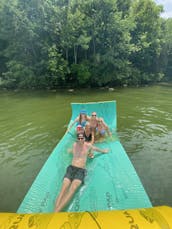 Party Pontoon with Captain and Fuel included on Percy Priest, TN