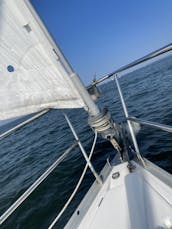 Sailing Long Island Sound with Captain Steve onboard 34ft Beneteau Oceanis 