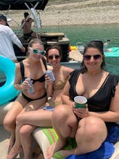 14 Guests - Pontoon Boat - Lake Travis