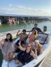 タホ200Sウェイクサーフィン＆チュービングボート-レイハバード湖！子供に優しい！