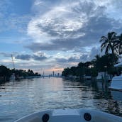 Yacht de luxe Marquis de 45 pieds de long à Miami ! ! ! !