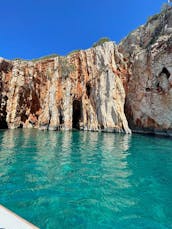 COLNAGO 37' Motor Yacht in Hvar, Croatia