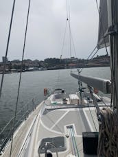 ポルトガル、ヴィラ・ノヴァ・デ・ガイアのCharter 52' S/Y Sofia Electra クルージング・モノハル