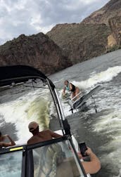 2020 Mastercraft NXT22 Upgraded Surf System with Captain!