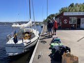 Sailing Charter On 31' Maxi 95s Sailboat In Kristinehamn, Sweden