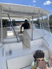 Sea Ray 23BR 36' - Nous avons 3 bateaux identiques à Miami